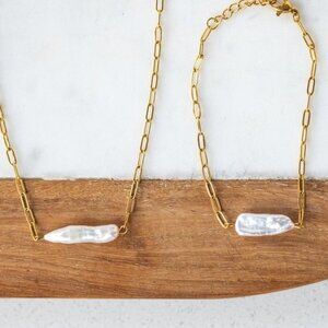 Pearl Necklace & Bracelet Set Bundle Waterproof Jewelry Baroque Pearl Necklace